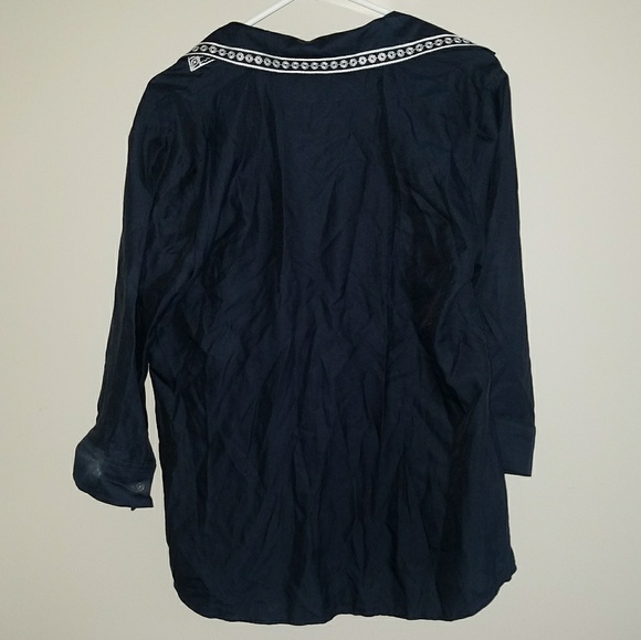 Talbots Deep V-neck Embroidered Tunic - Picture 3 of 3